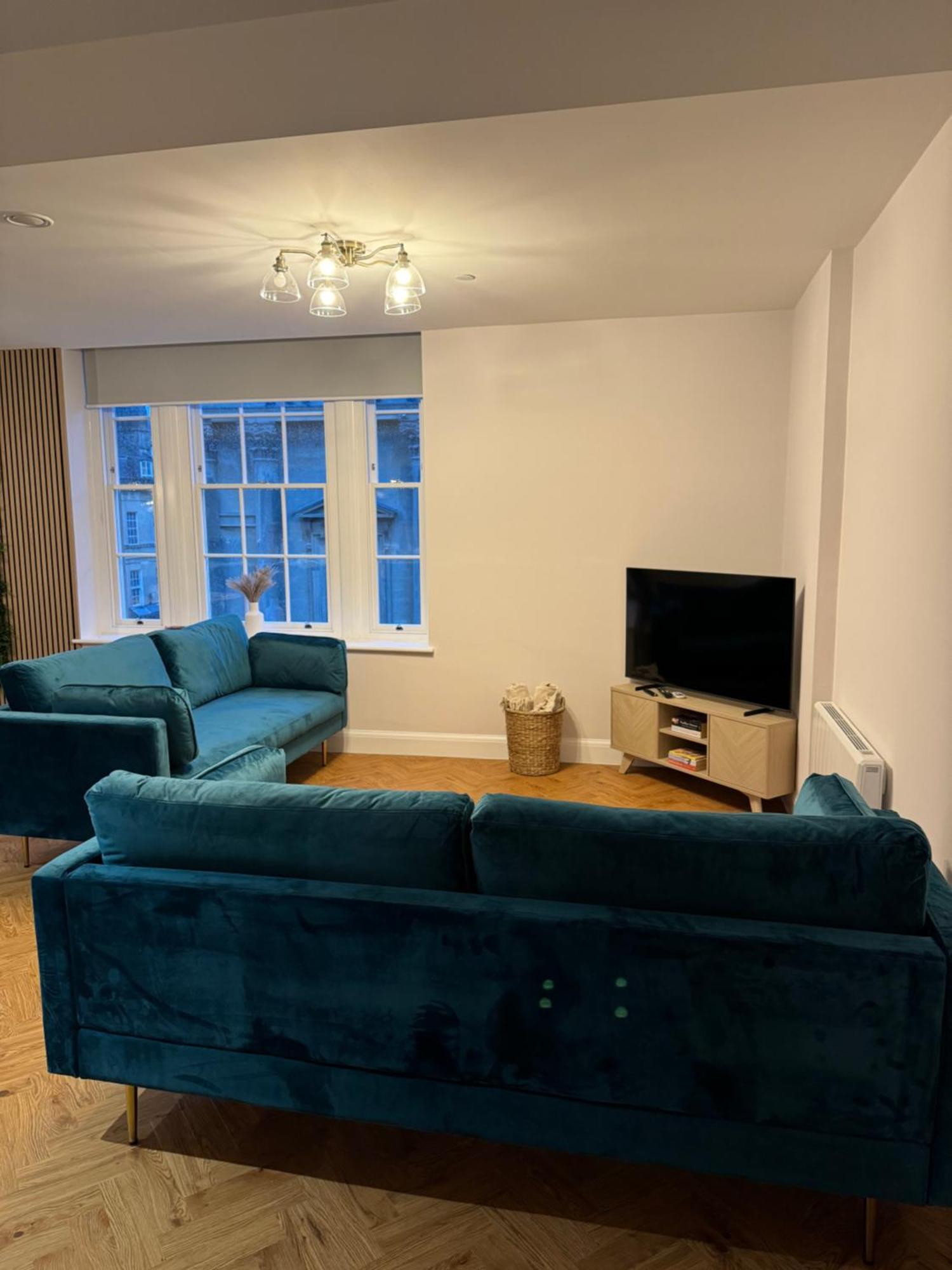 Haus Of Sulis, City Centre Apartment With Lift Access バース エクステリア 写真