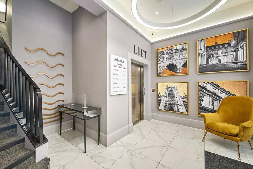 Haus Of Sulis, City Centre Apartment With Lift Access バース エクステリア 写真
