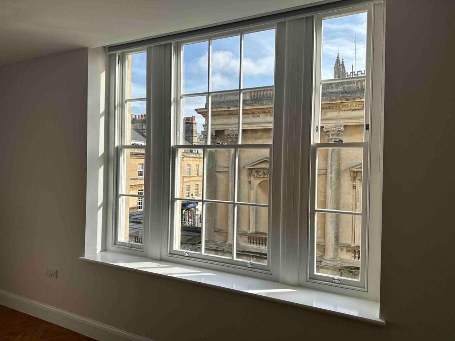 Haus Of Sulis, City Centre Apartment With Lift Access バース エクステリア 写真
