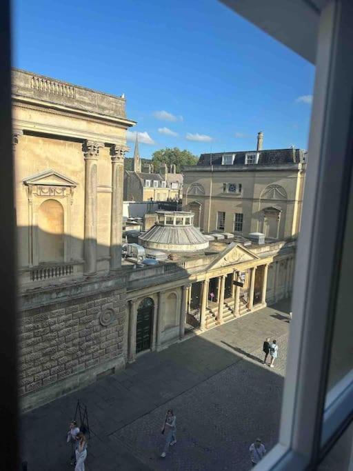 Haus Of Sulis, City Centre Apartment With Lift Access バース エクステリア 写真